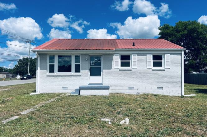 601 C L Manier St, Lebanon, TN