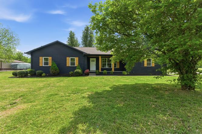 1141 Cranberry Dr, Murfreesboro, TN