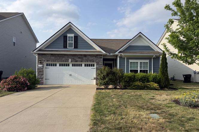 3722 Pelham Wood Dr, Murfreesboro, TN