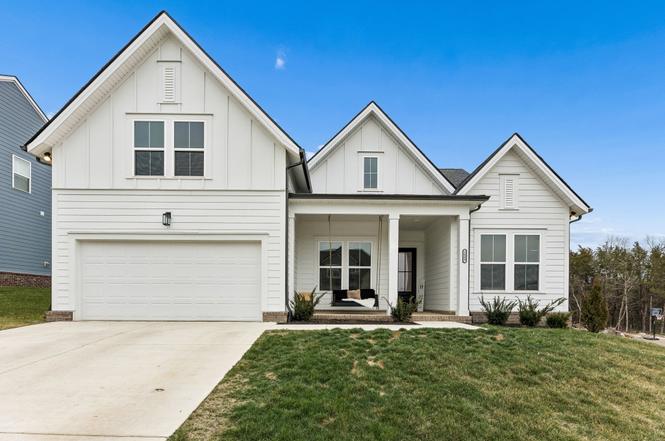 2000 Southern Oak Chase Dr, Smyrna, TN