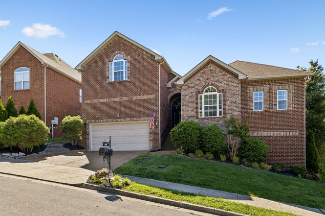 940 Century Oak Dr, Nashville, TN