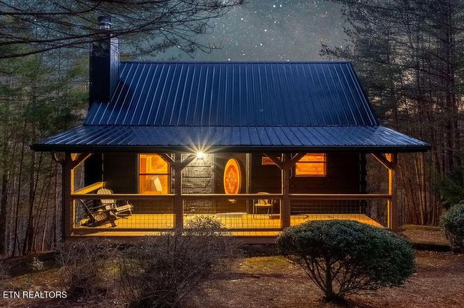 4210 Mountain Rest Way, Sevierville, TN