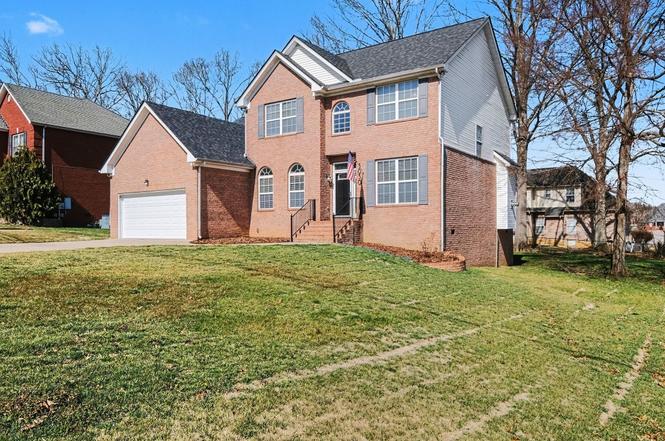 5030 Claude Dr, Smyrna, TN