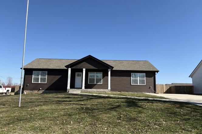 106 Norris Dr, Clarksville, TN