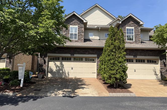 2331 River Terrace Dr, Murfreesboro, TN