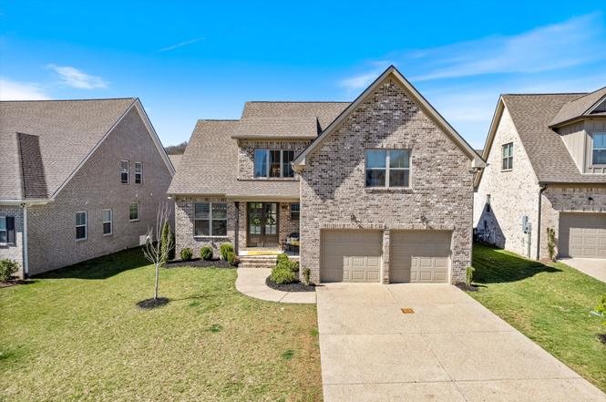 1706 Sorrell Park Dr, Spring Hill, TN