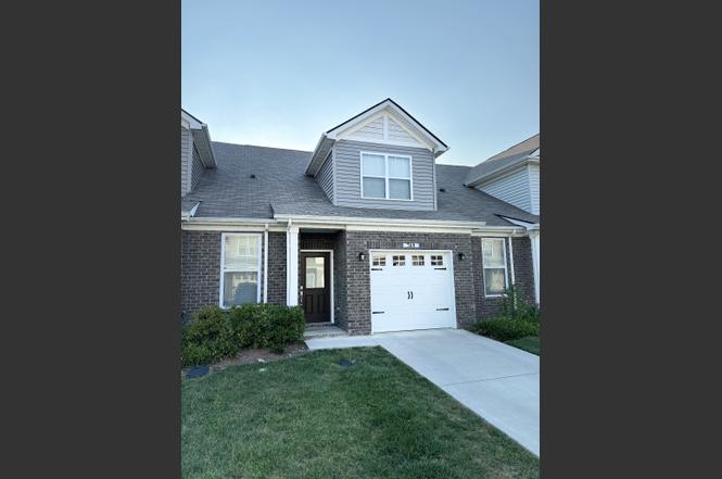 769 Mickelson Way, Lebanon, TN