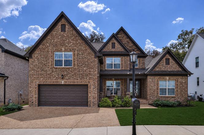 620 Hollow Wood Trl, Mount Juliet, TN