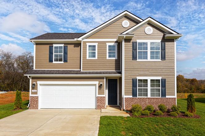 1562 Oak Springs Dr, Columbia, TN