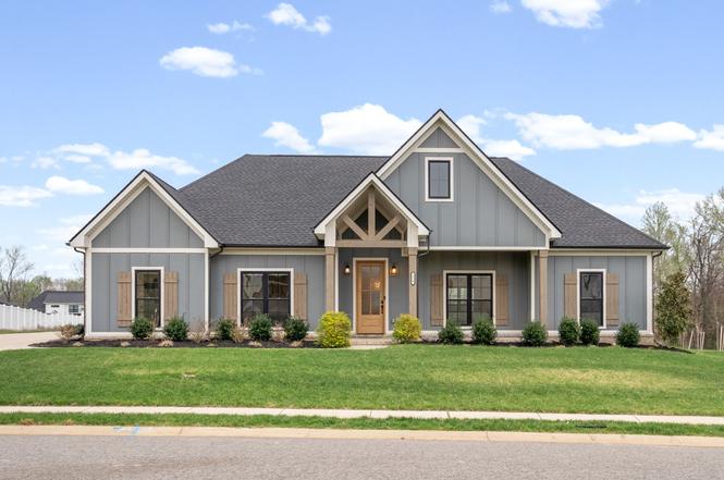 234 Bellshire Dr, Clarksville, TN