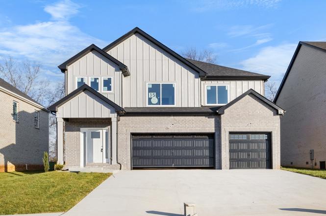 435 Blue Ridge Ct, Clarksville, TN