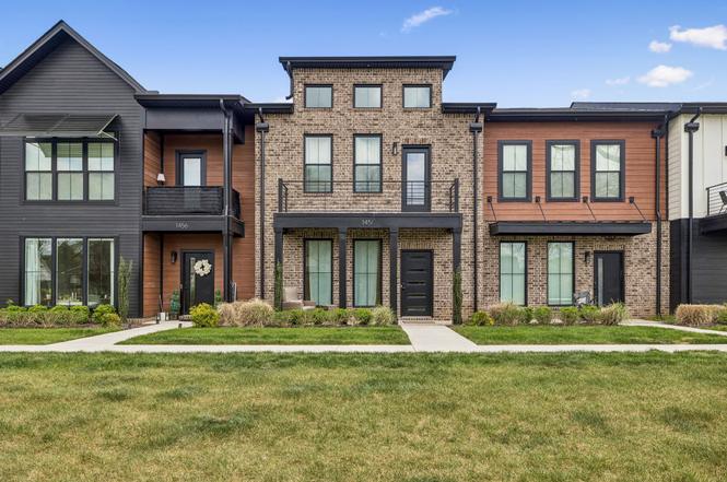 1458 Rebecca Johns Dr, Murfreesboro, TN