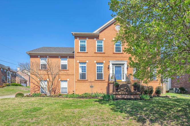 1301 Wexford Downs Ln, Nashville, TN