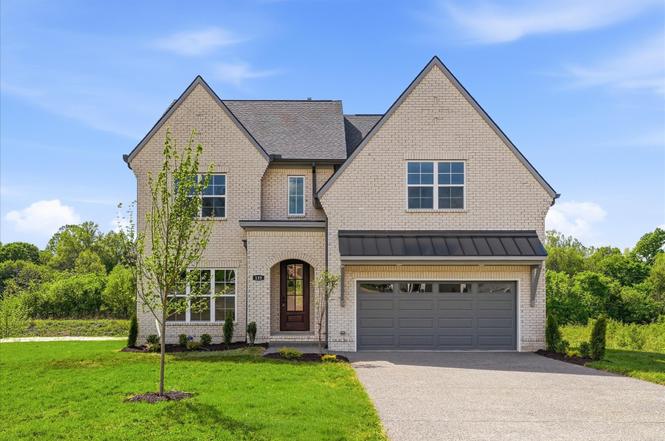 135 Stewarts Landing Dr, Mount Juliet, TN