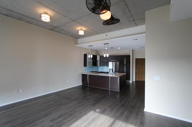 700 12th Ave S #807, Nashville, TN