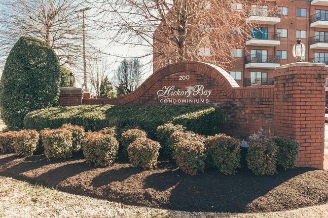 200 Sanders Ferry Rd #2205, Hendersonville, TN