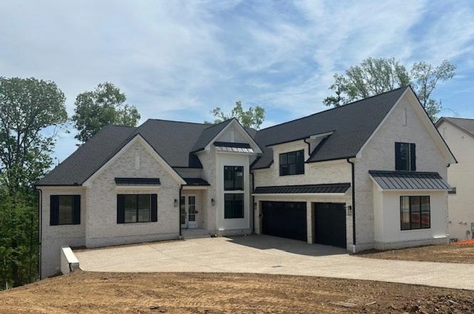 342 Raintree Dr, Hendersonville, TN