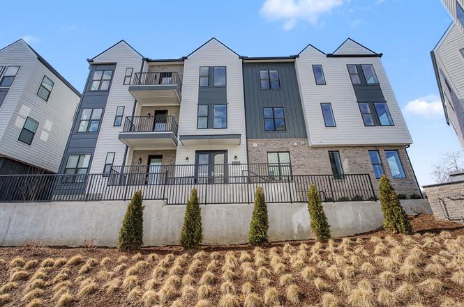 505 Community Ct #202, Nashville, TN