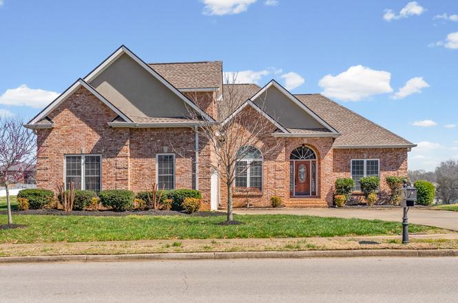 2597 Stone Manor Way, Clarksville, TN