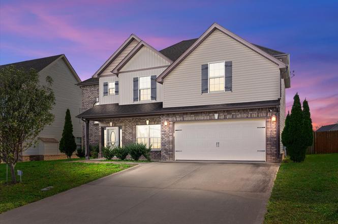 1265 Winterset Dr, Clarksville, TN