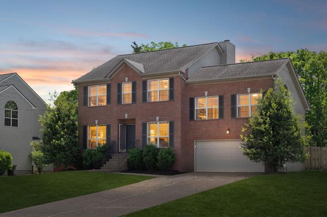 105 Hampton Ct, Hendersonville, TN