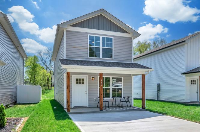 419 Via Dr, Clarksville, TN