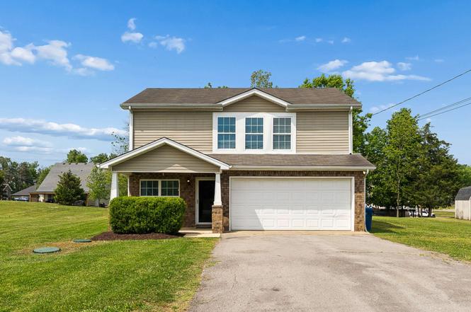 1405 Fall Pkwy, Murfreesboro, TN