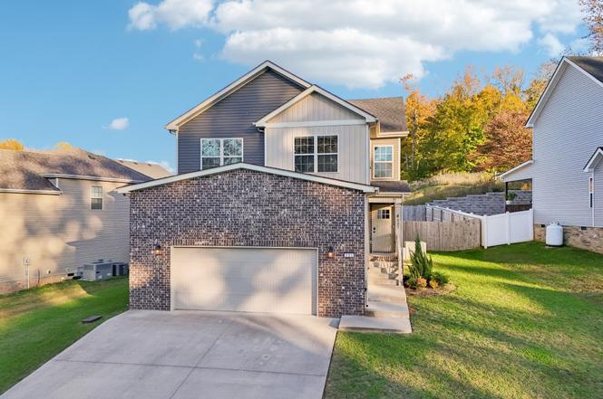 237 Wade Hampton Ln, Clarksville, TN