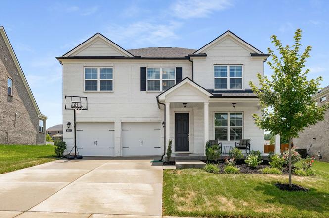 807 Cawthorn Ln, Mount Juliet, TN