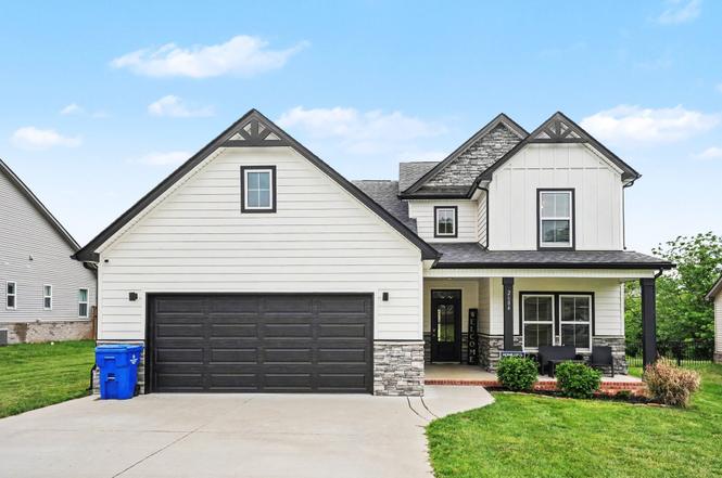 2684 Remington Trce, Clarksville, TN
