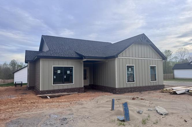 289 Wayne Hall Rd, Clarksville, TN