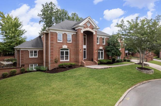 103 Hidden Way Ct, Hendersonville, TN