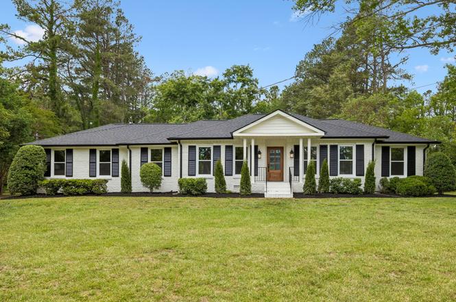 1505 Lipscomb Dr, Brentwood, TN