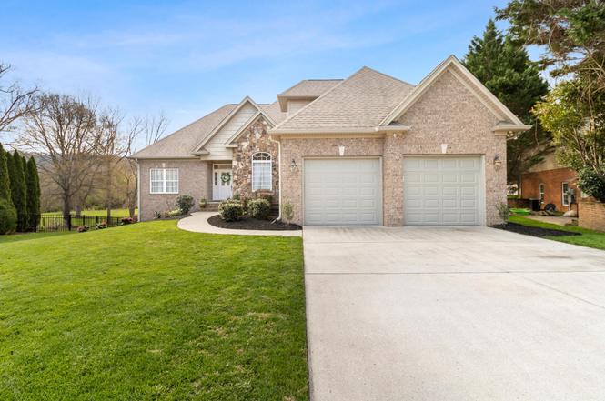 9676 Pecan Springs Cir, Chattanooga, TN