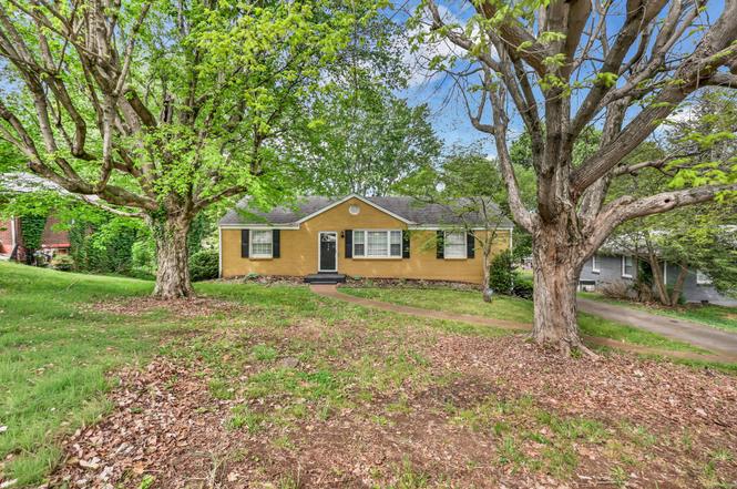 116 Allenwood Dr, Clarksville, TN