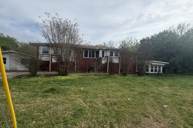 1031 College Ave, Nashville, TN