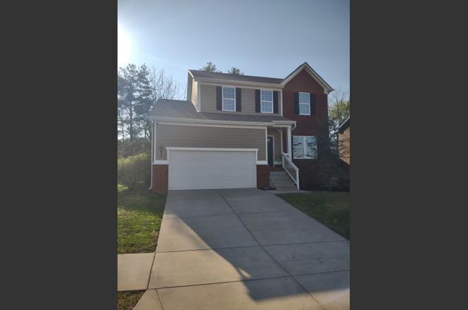 517 Goodman Dr, Gallatin, TN