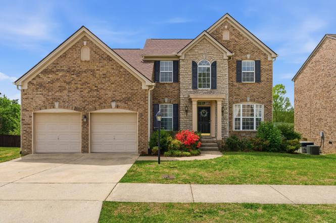 3033 Brookview Forest Dr, Nashville, TN