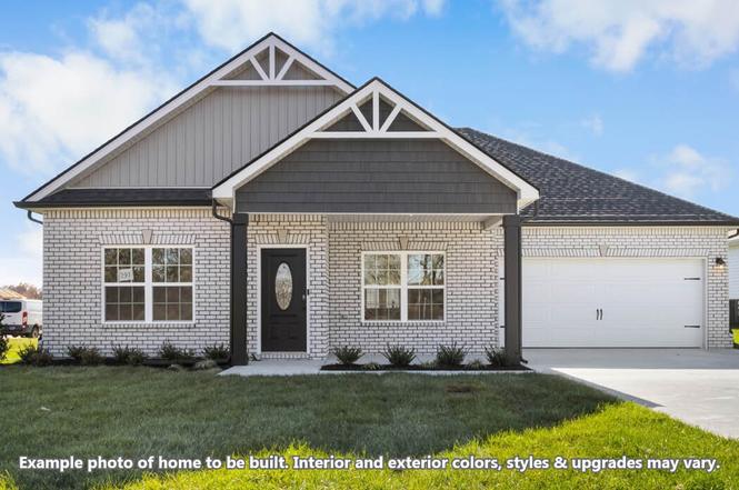 645 Woodrush Dr, Clarksville, TN