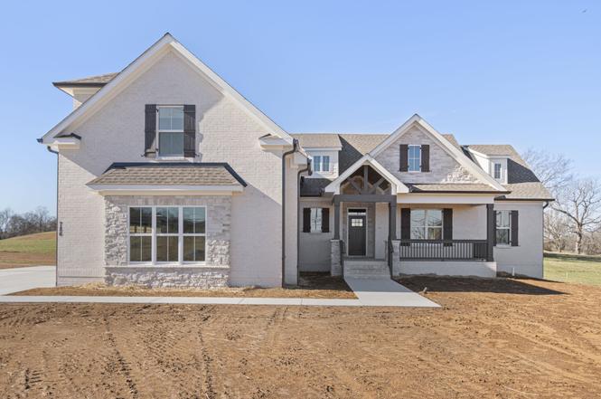 784 Mt Olivet Rd, Columbia, TN