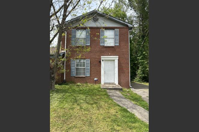 1348 Bellshire Terrace Dr, Nashville, TN