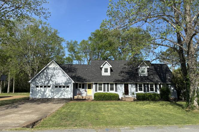 1305 Jewell Dr, Columbia, TN