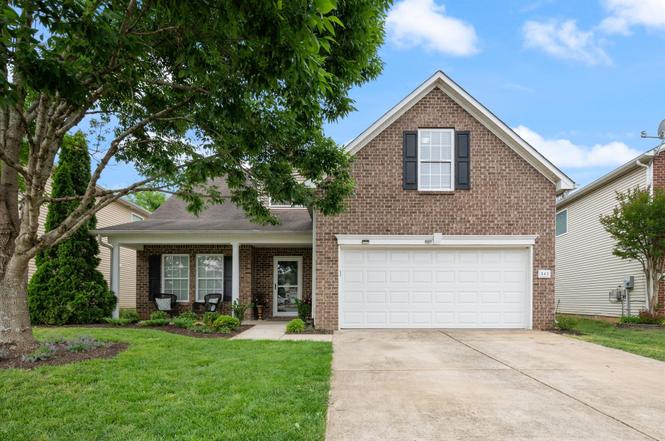 543 Creek Oak Dr, Murfreesboro, TN