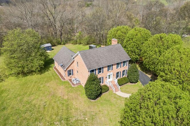 1141 John Sharp Rd, Columbia, TN