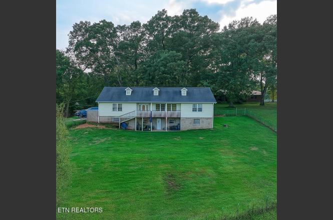 2215 Island Blvd, Sevierville, TN