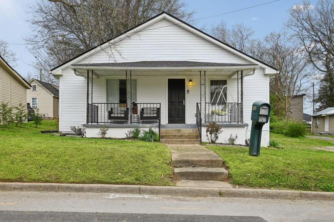 1133 Main St, Clarksville, TN
