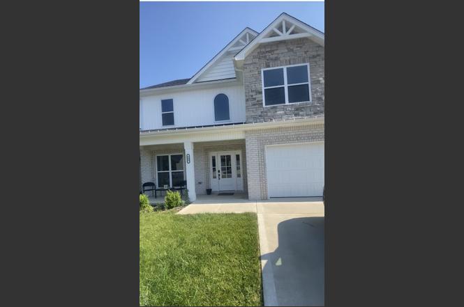 842 Burley Barn Rd, Clarksville, TN