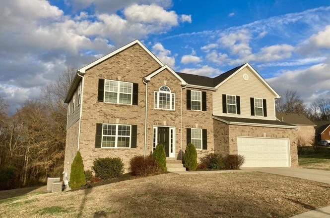 983 Acadia Ct, Gallatin, TN
