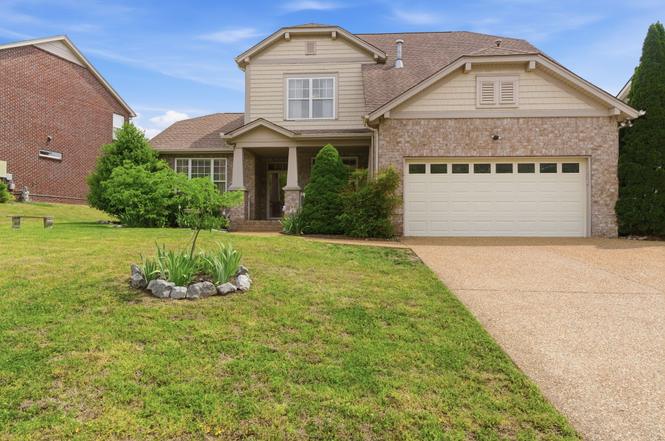3018 Cairns Dr W, Mount Juliet, TN