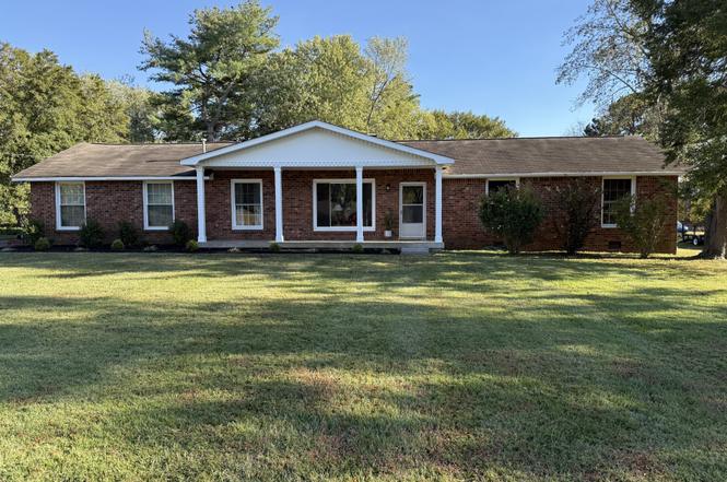 118 Allen Dr, Hendersonville, TN